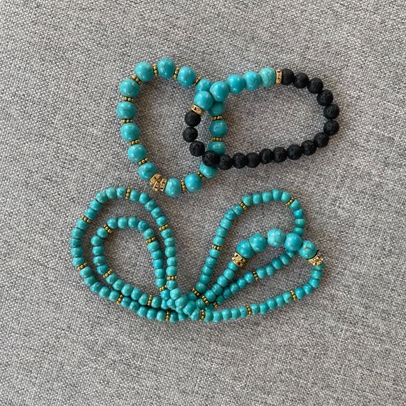New - Turquoise and lava rock handmade necklace bracelet set - stretch - Picture 6 of 7
